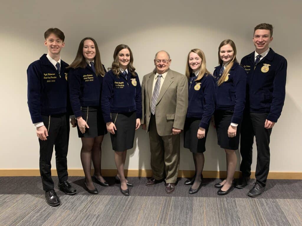 Dahms with State FFA Officers